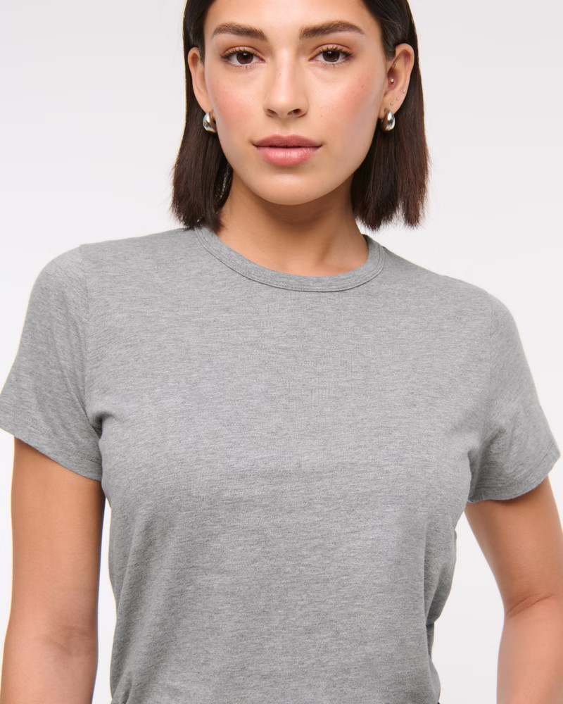 Essential Polished Body-Skimming Tuckable Tee | Abercrombie & Fitch (US)