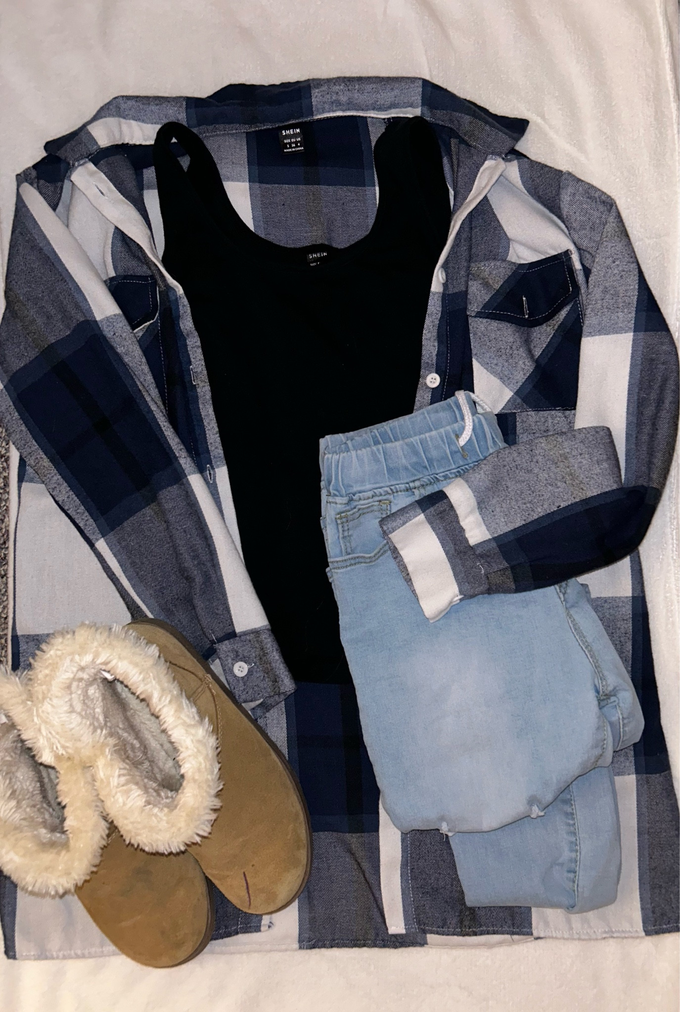 Affordable Fall Fashion 
   @fashionably.sarah 



#LTKfindsunder50 #LTKstyletip #LTKSeasonal