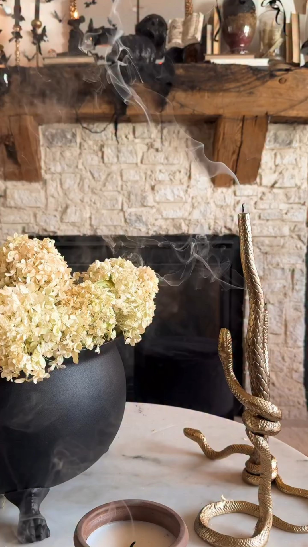 Halloween has begun! 🖤🌙🕯️#

#hallowen #halloweendecor #halloweenmantle

#LTKHalloween #LTKHome #LTKSeasonal