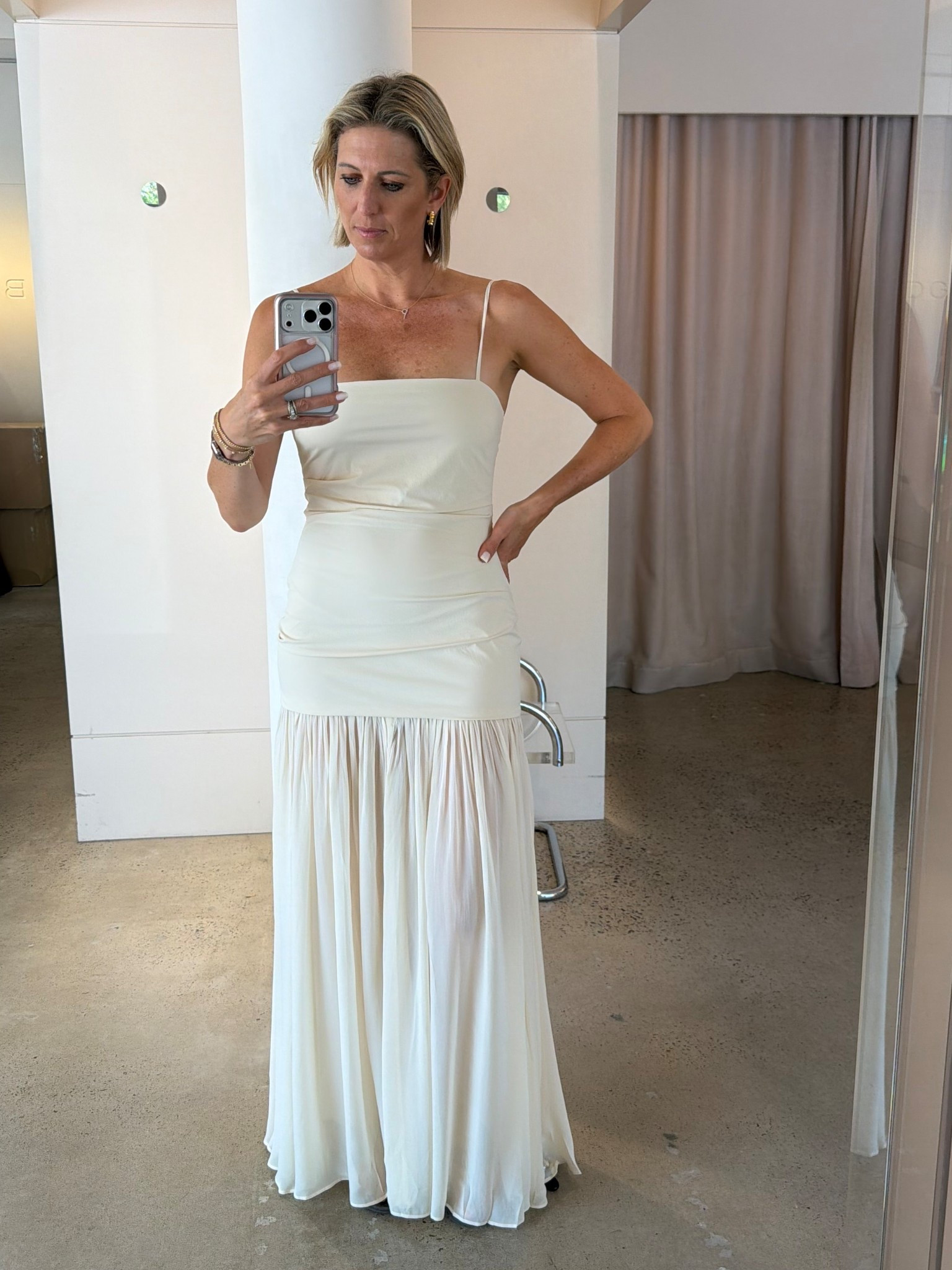 Soooo divine. Comes in ivory or choc 

#LTKsummer #LTKaustralia #LTKdresses