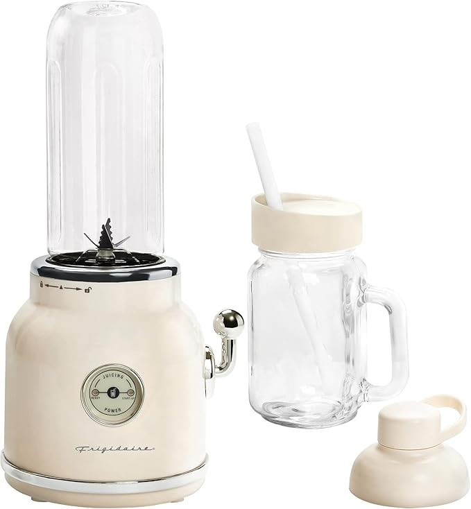 FRIGIDAIRE ESMM100-CREAM Retro Smoothie Maker Blender with Mason Jar, Perfect for Shakes and Smoo... | Amazon (US)