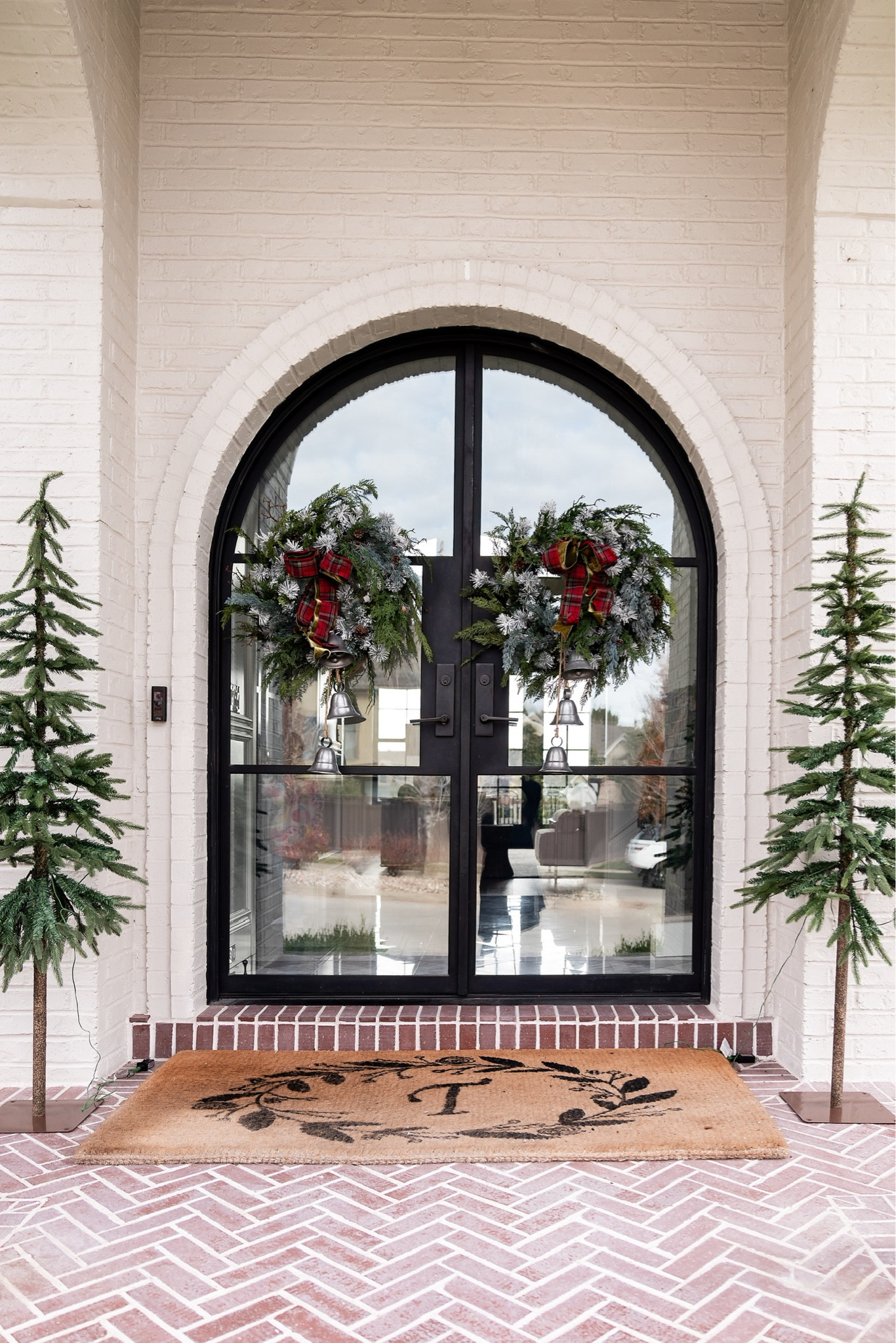 Christmas Decor

Winter. Home. Trees. Holiday. Decor.

#LTKHoliday #LTKSeasonal