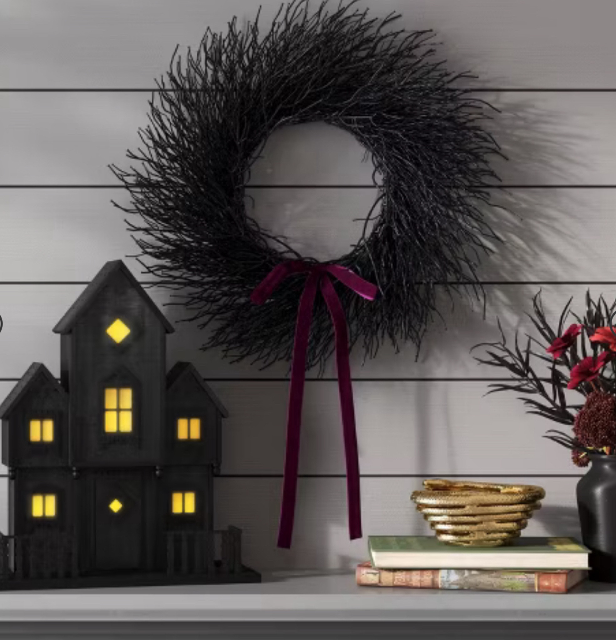 This Halloween wreath is $20!!!! #halloween #halloweenwreath #fall #falldecor #outdoordecor 

#LTKSeasonal #LTKHome #LTKFallSale