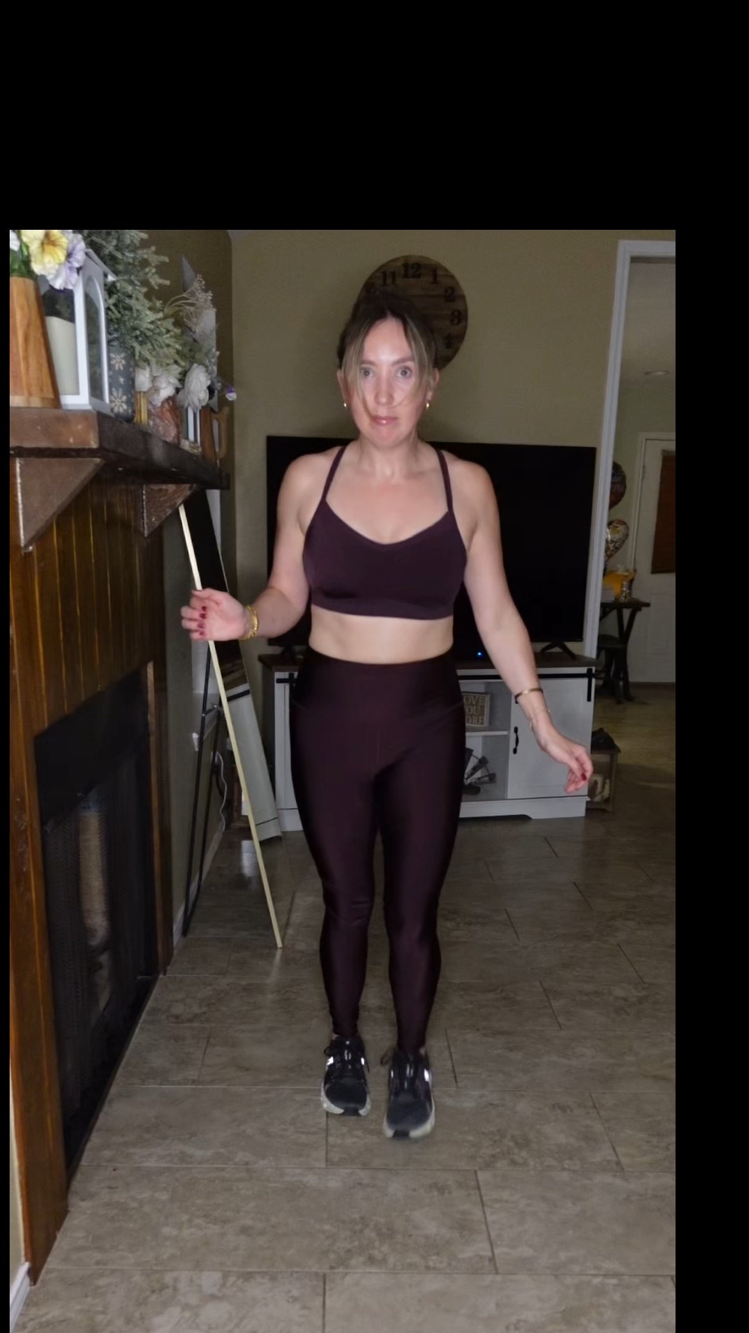 Cutest athleta set, size medium top and small leggings 

#LTKActive