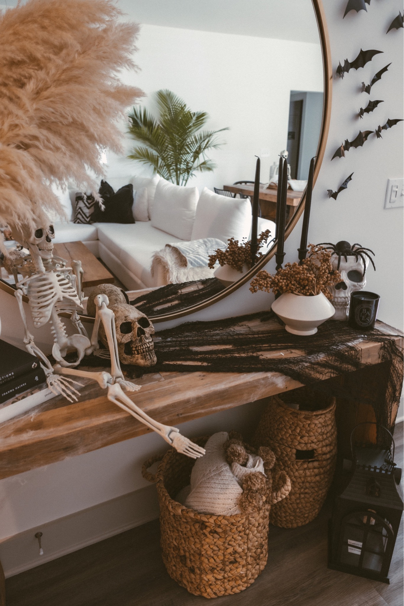 Halloween decor
Fall decor
Halloween entry

#LTKSeasonal #LTKSale #LTKhome