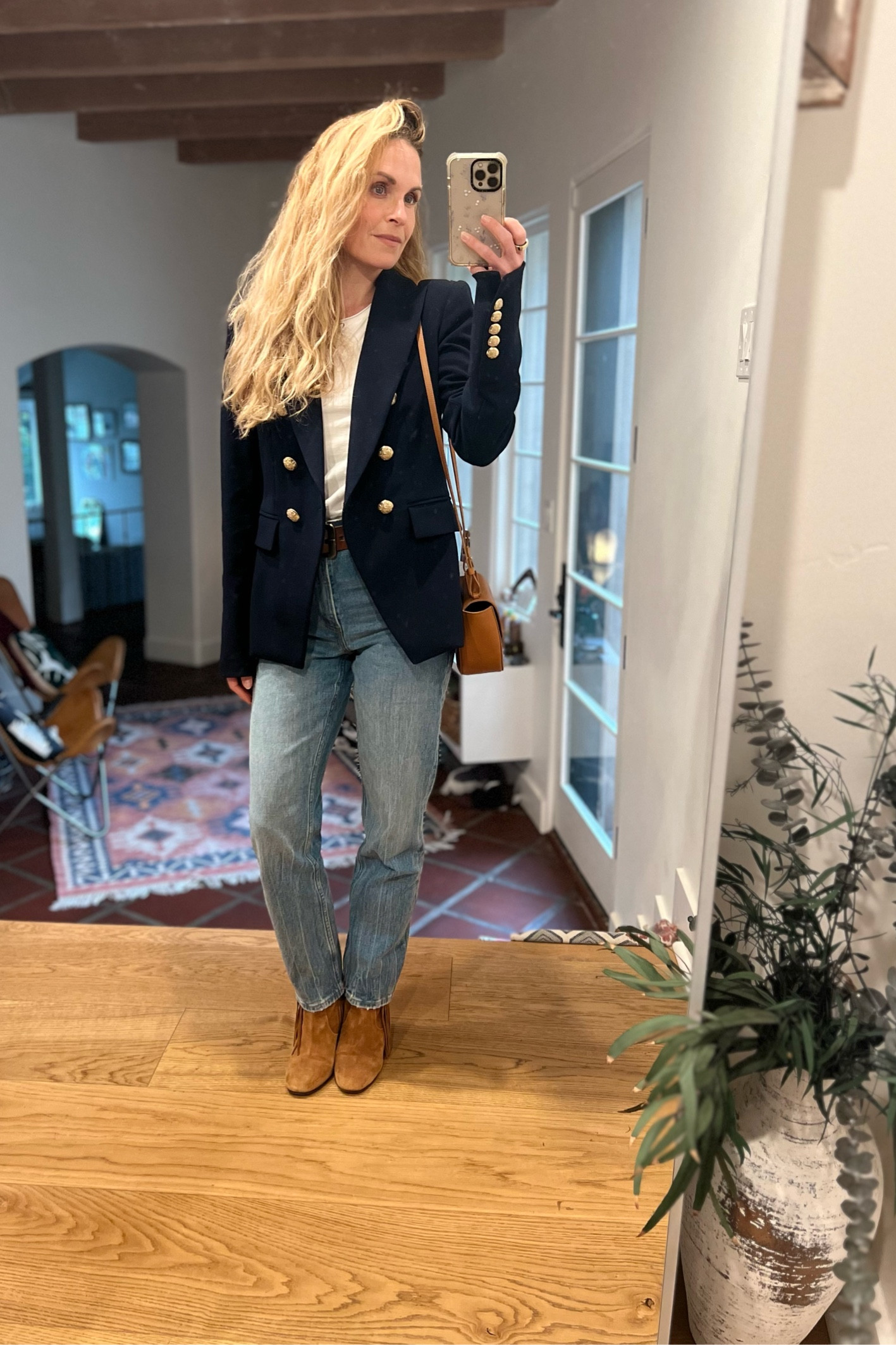 School night dinner date 💛
This blazer can do no wrong in my mind. 

#LTKstyletip