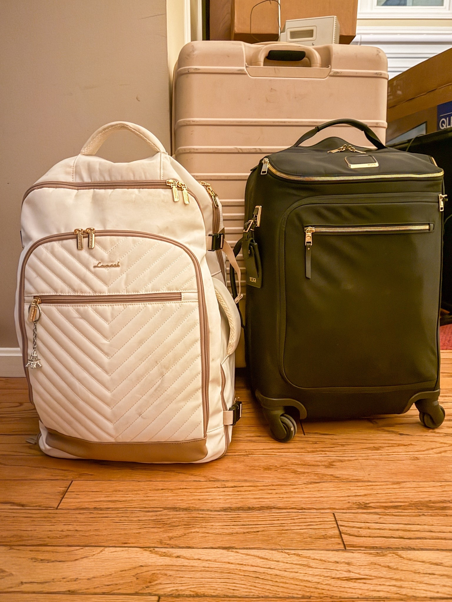 Our go-to travel luggage setup ✈️🤍

Perfect for long-haul flights, quick weekends, & nonstop airport days.
If you travel even a few times a year, this set is worth it.

⸻
travel luggage, carry on suitcase, underseat luggage, travel backpack, rolling carry on, lightweight luggage, neutral luggage, aesthetic travel gear, airline approved carry on, best luggage for flying, travel essentials, airport outfit accessories, beis luggage, tumi luggage, oversized backpack 





#LTKTravel #LTKWedding