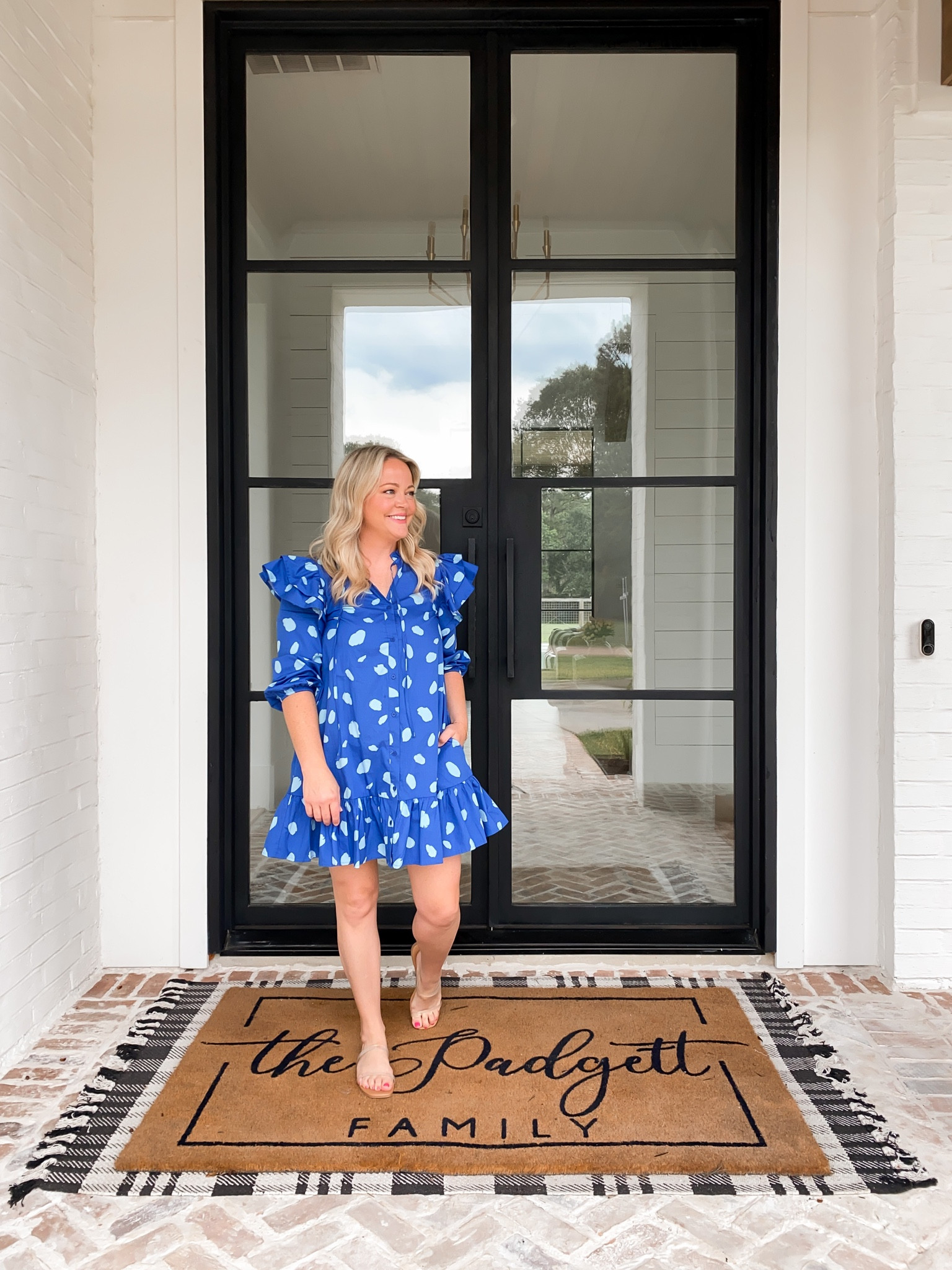 The perfect summer outfit and sandals! 

Vacation outfit
Travel outfit
Doormat 
Outdoor rug 
Layering mat 

#LTKhome #LTKunder100 #LTKsalealert