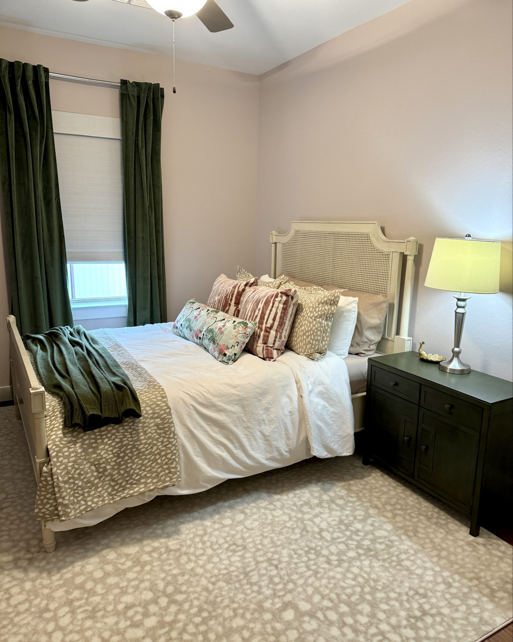 Bedroom decor

#everypiecefits

Guest bedroom 
Master bedroom 
Bedding 
Bedframe 
Duvet cover 
Curtains 
Velvet curtains 
Throw pillow 
Throw blanket 
Home decor 
Area rug 
Interior design 

#LTKHome #LTKFamily #LTKSaleAlert