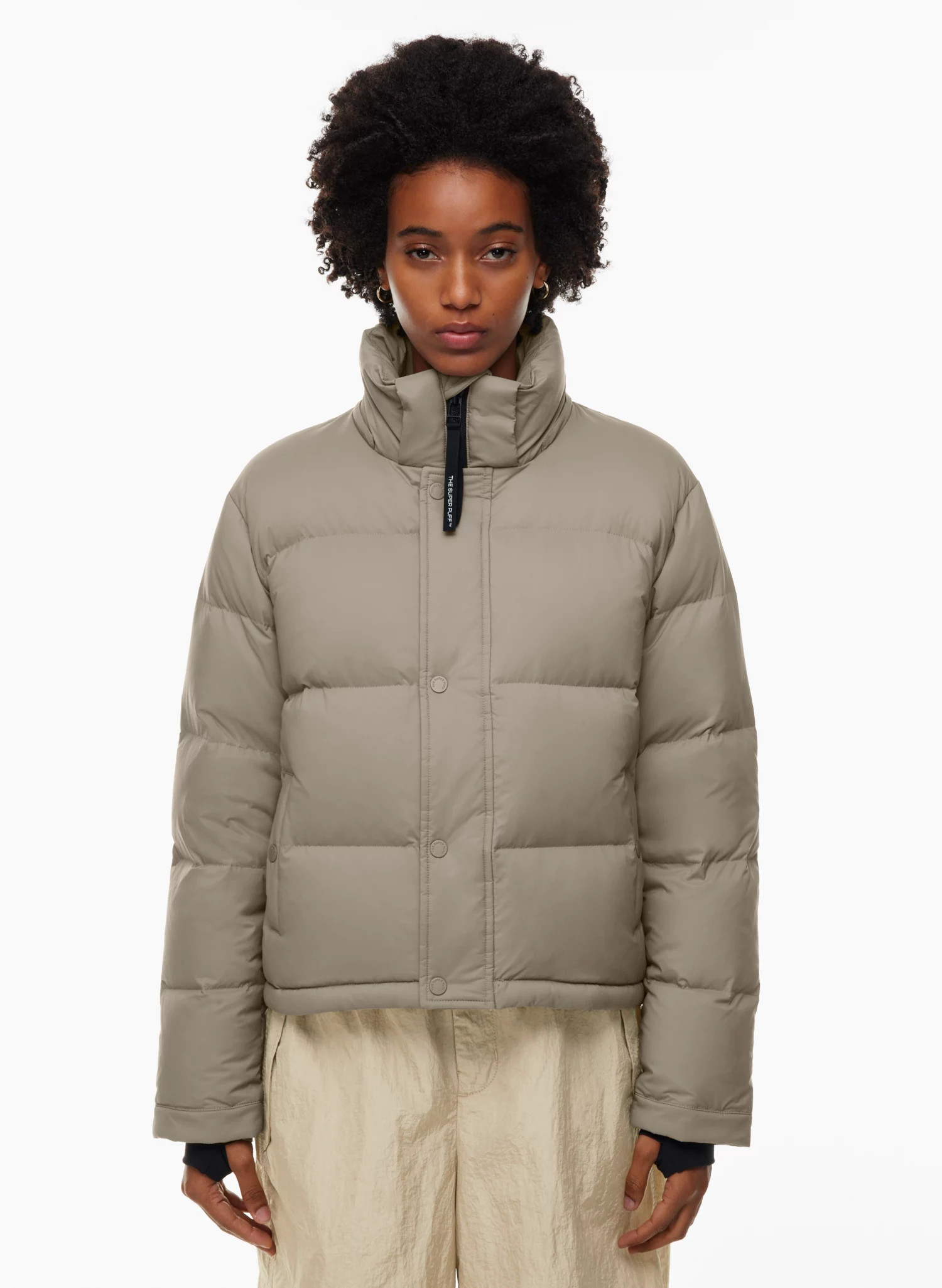 THE SUPER PUFF™ SHORTY | Aritzia