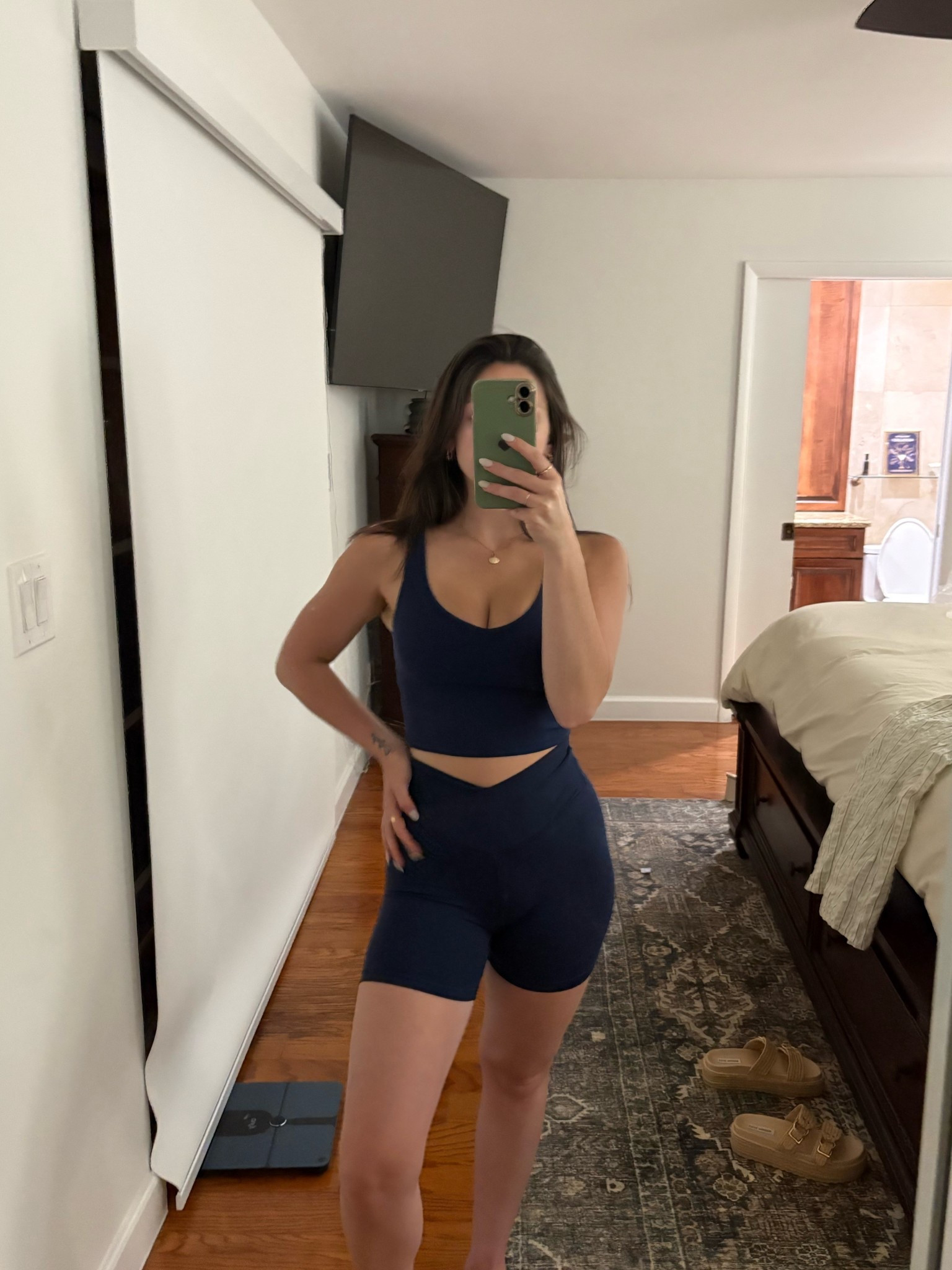 Dark blue Aerie set

#LTKSaleAlert #LTKFindsUnder50 #LTKActive