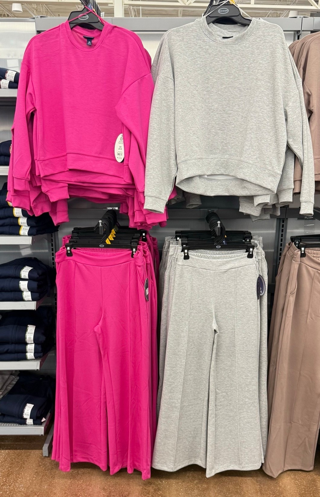 Scoop Oversized Crewneck Sweater + Matching Pants – LIGHT GRAY and LIGHT PINK (XS–4X)

This Scoop oversized lounge set in light gray and light pink is the ultimate comfy-chic outfit for everyday wear, travel days, and cozy errands. The lightweight crewneck sweater and matching pants give that elevated loungewear look that still feels put together. Perfect for casual winter outfits, airport style, and matching sets you’ll live in.

#LTKMidsize #LTKFindsUnder50 #LTKPlusSize