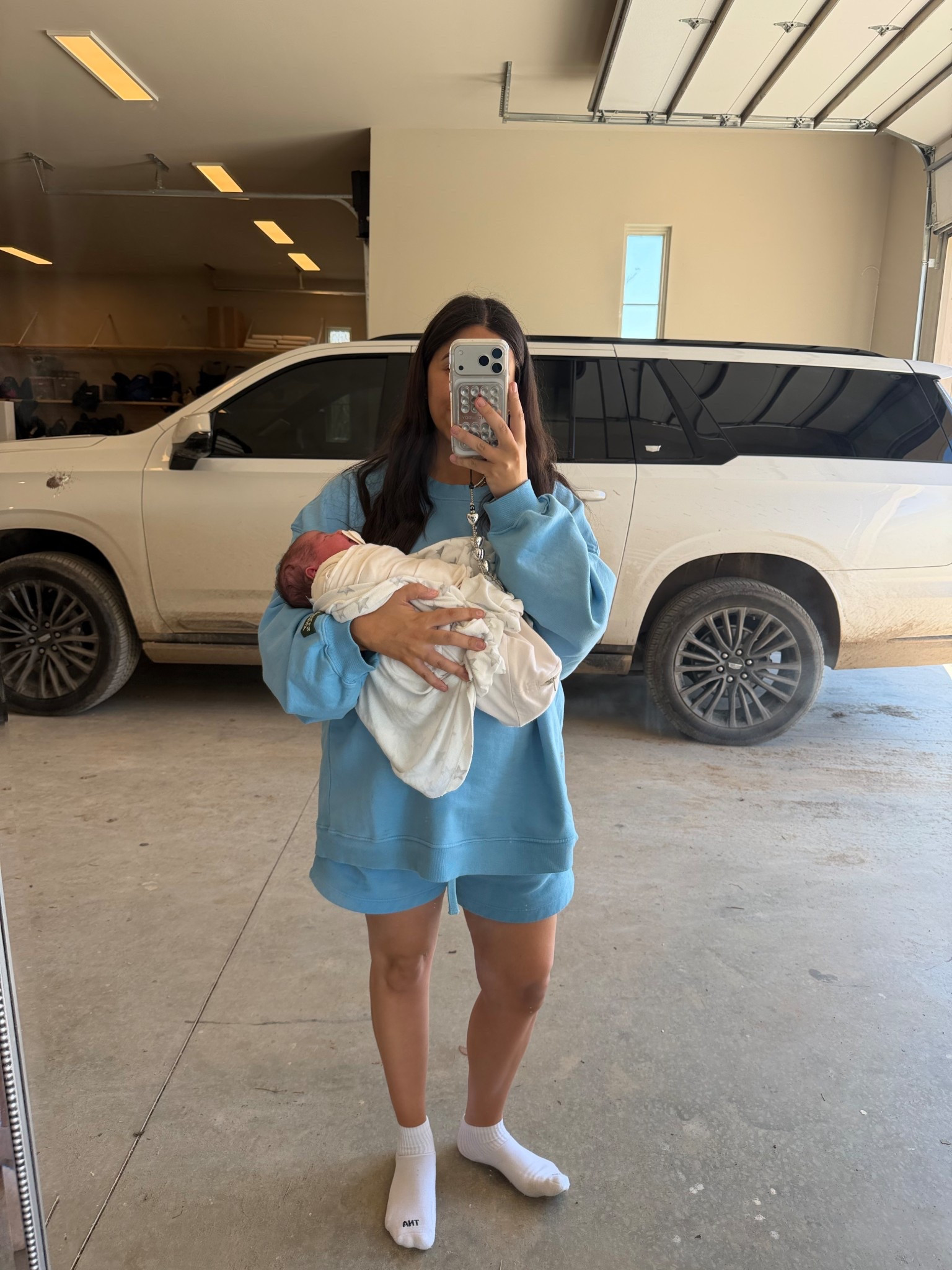 Top: m/l
Bottoms: m/l

Dressupbuttercup.com #dressupbuttercup #dederaad


#LTKdayinmylife #LTKmomlife #LTKootd