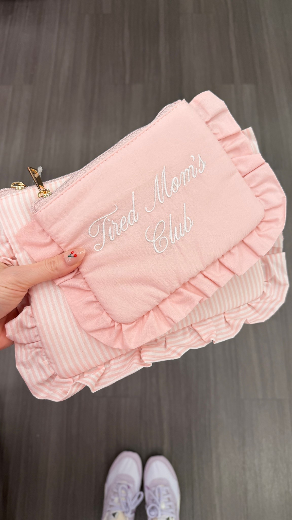 Mother's Day Striped Ruffle Pouch from Targett

#LTKBeauty #LTKdayinmylife #LTKmomlife