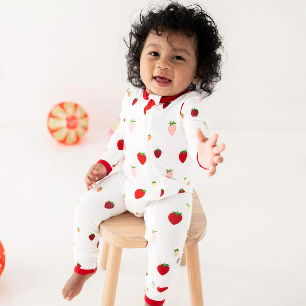 Zippered Romper in Strawberry | Kyte BABY