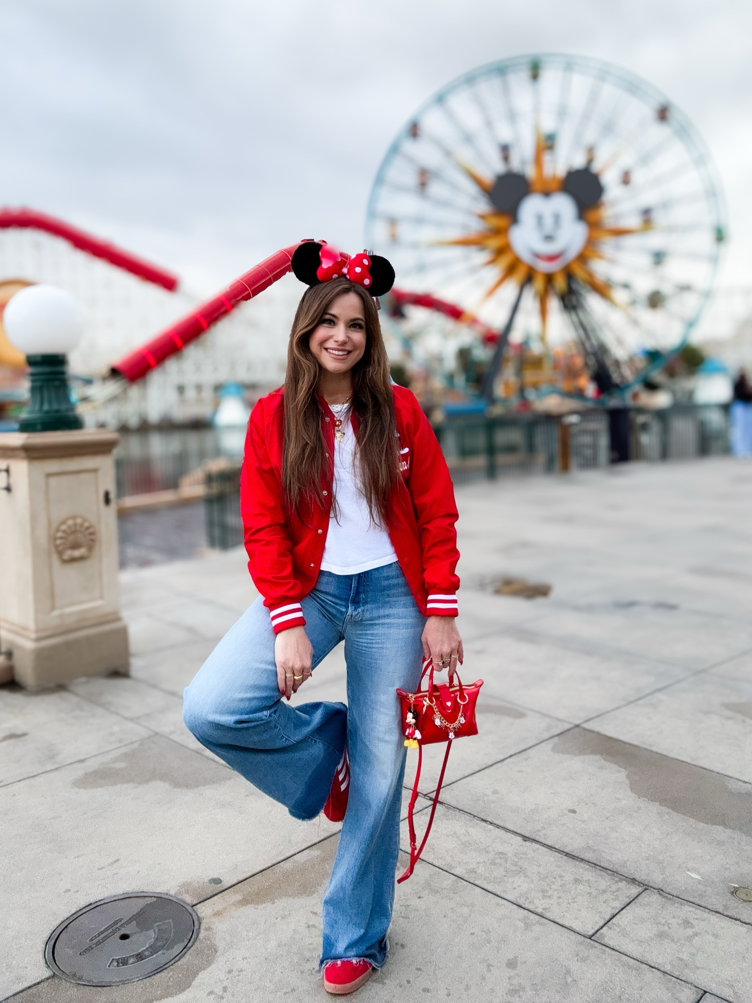 Cool weather fits for the Disney parks ❤️🤍