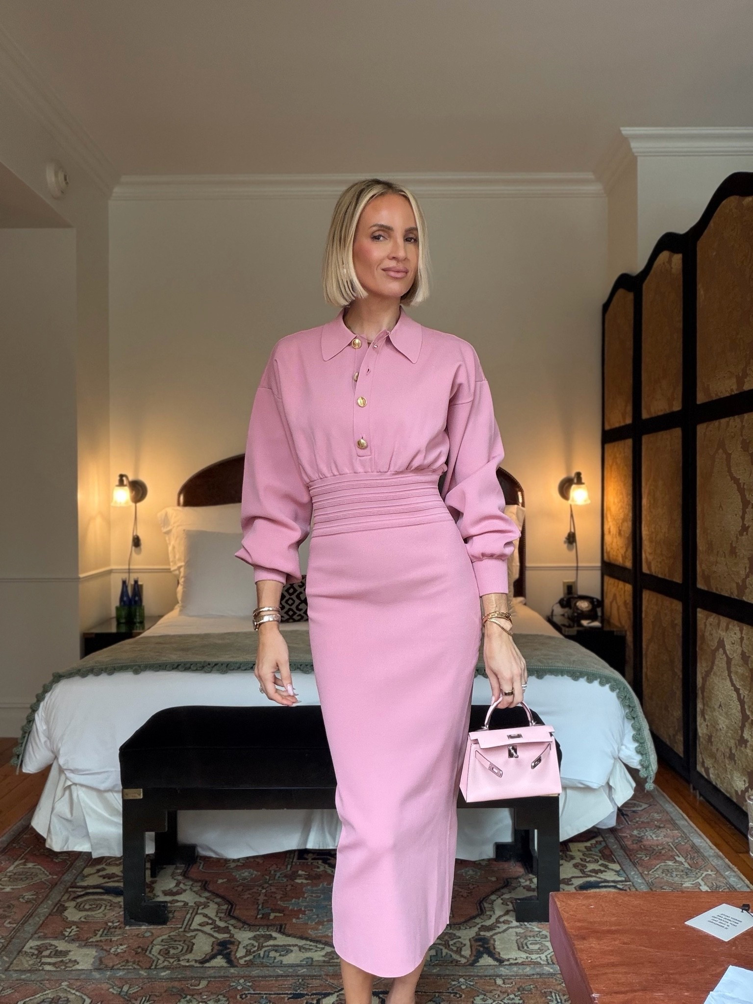 I had so many randomly compliment me in NYC yesterday because of this dress! I love how classy it is. I am wearing a tummy support underneath, shhh don’t tell anyone ￼￼

#LTKNYFW #LTKOver40 #LTKootd
