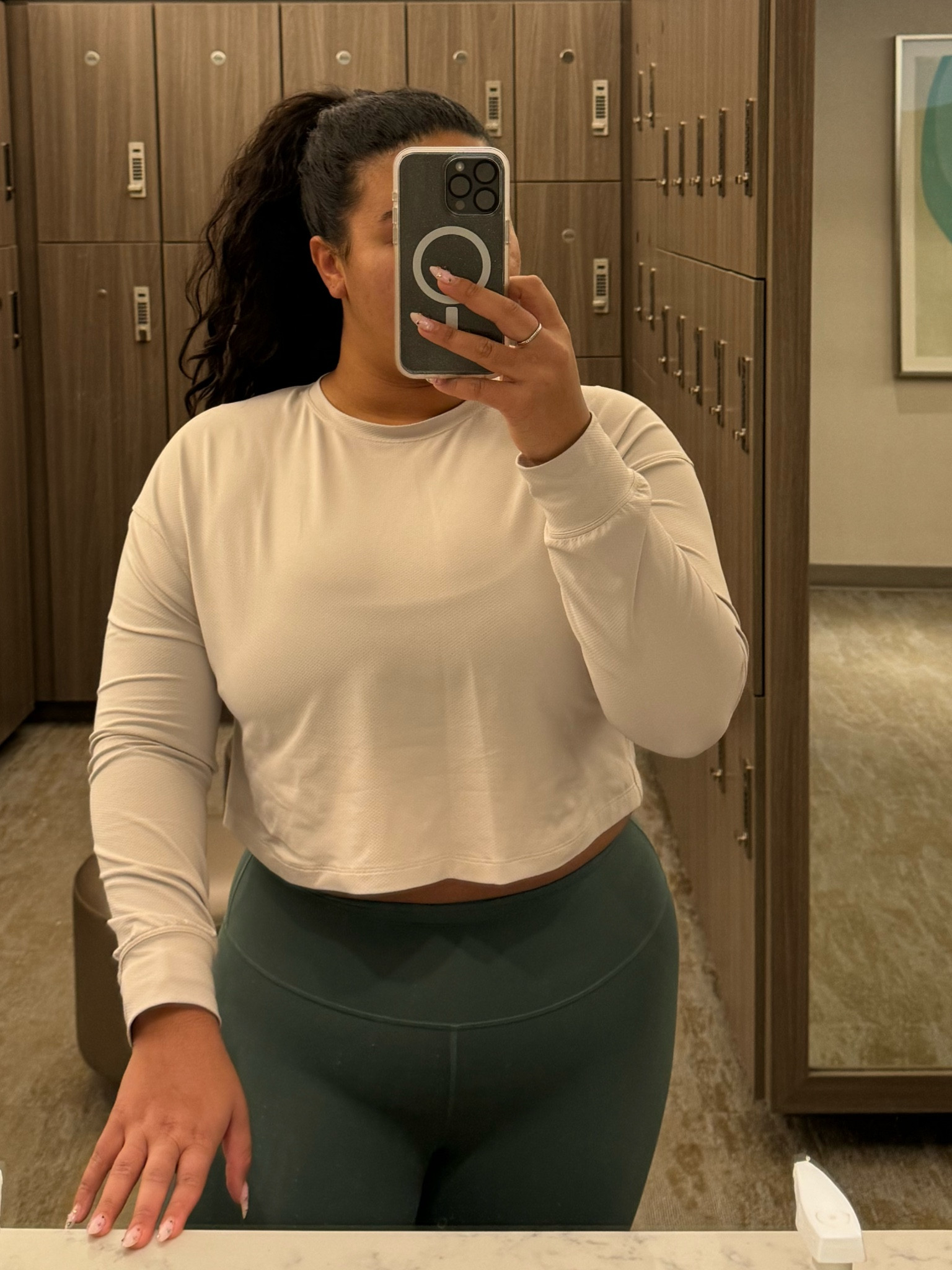 pushed through some discomfort to make it to the gym today and do something good for myself — I see you queens out there doing the same ✨🤎 

#LTKfitness #LTKmidsize #LTKfindsunder100