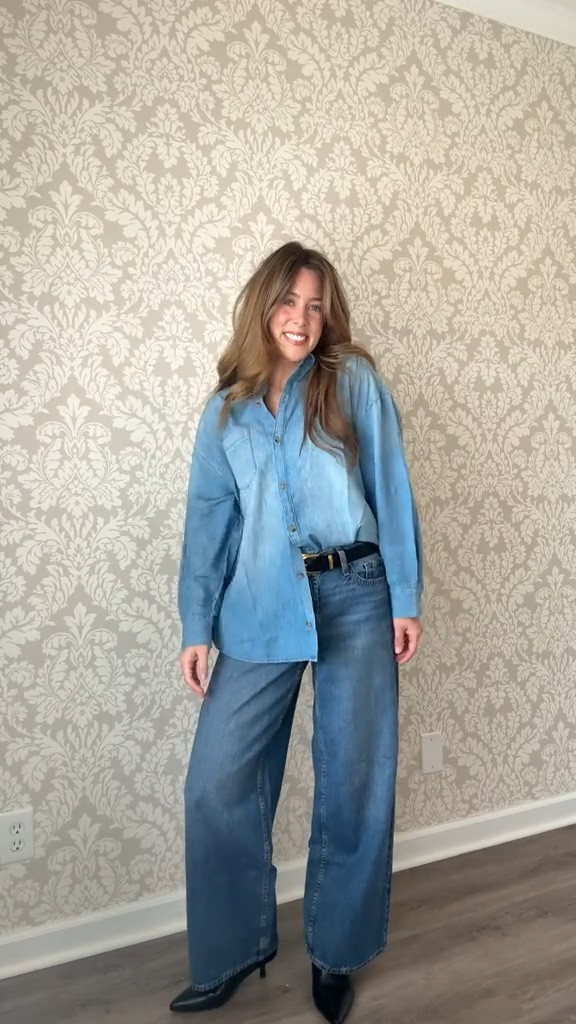 I’m wearing a Small in the top & size 2 in the jeans! I would say the jeans run a size small.

denim on denim, old navy, Black Friday, Thanksgiving, ootd 

#LTKCyberWeek #LTKSeasonal #LTKootd