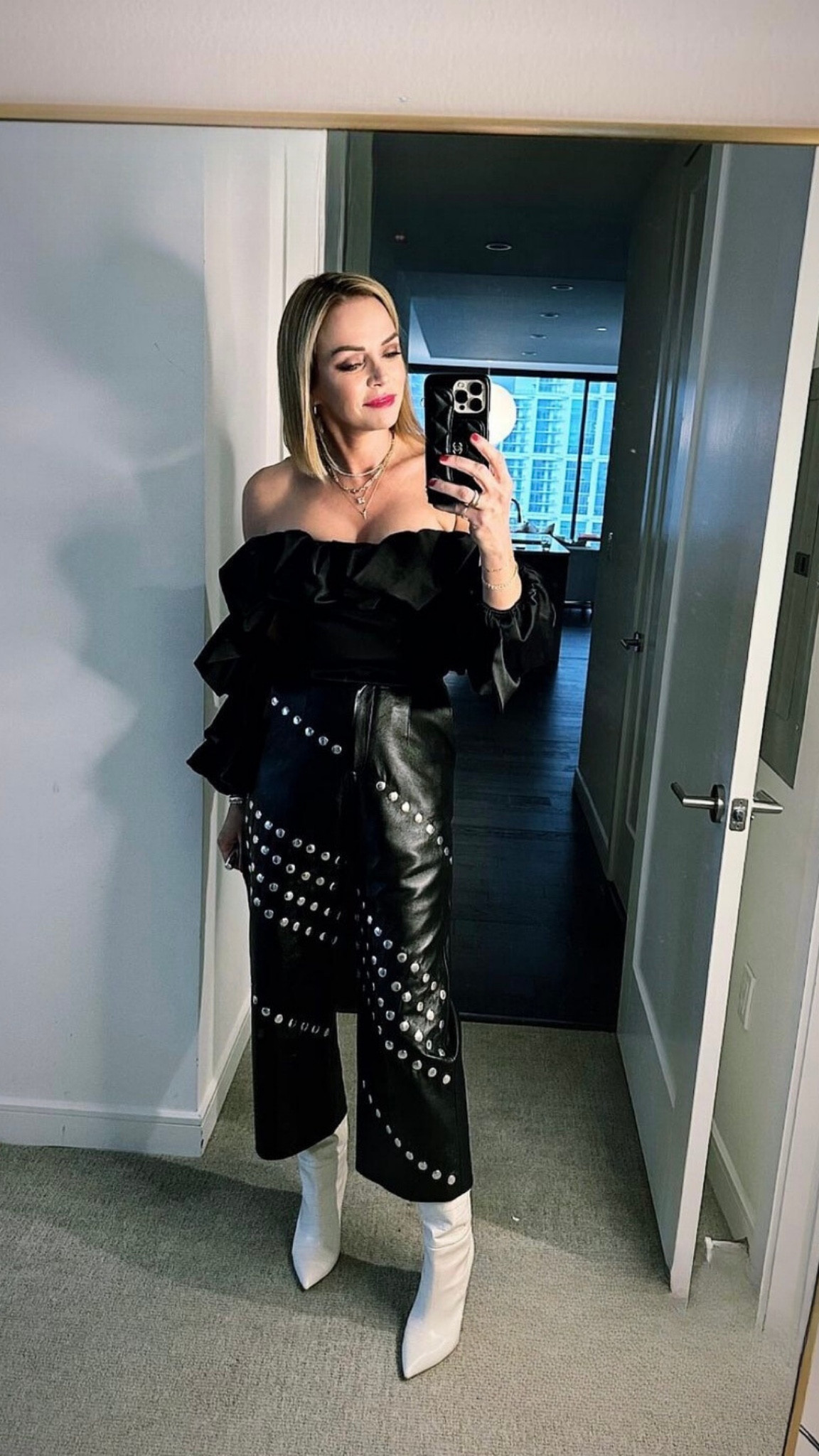 Black & White is NEVER boring 🖤 similar tops, pants and shoes  

#LTKparties #LTKHoliday #LTKstyletip