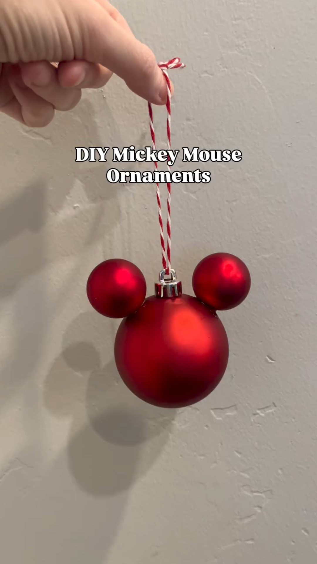 DIY Mickey Mouse ornaments ❤️🎄🐭

To make these I used shatter proof ornaments (size 60mm for the heads and size 3cm for the ears), a hot glue gun, and red & white twine.
