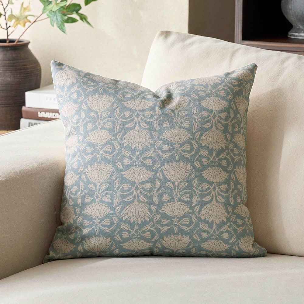 DOMVITUS Floral Pillow Covers 18x18 Decorative Throw Pillow Covers Floral Block Print Farmhouse V... | Amazon (US)