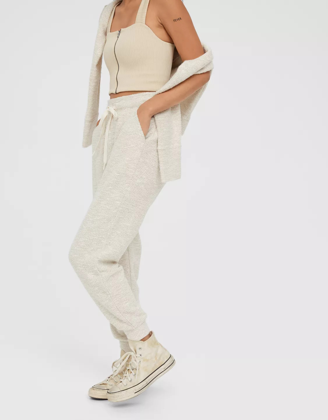 OFFLINE By Aerie Snowday Jogger | American Eagle Outfitters (US & CA)