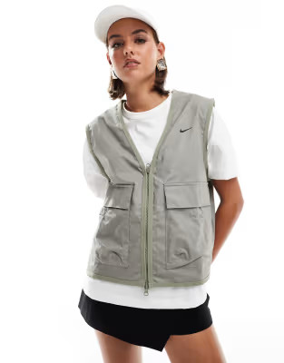 Nike woven cargo vest in grey | ASOS | ASOS (Global)