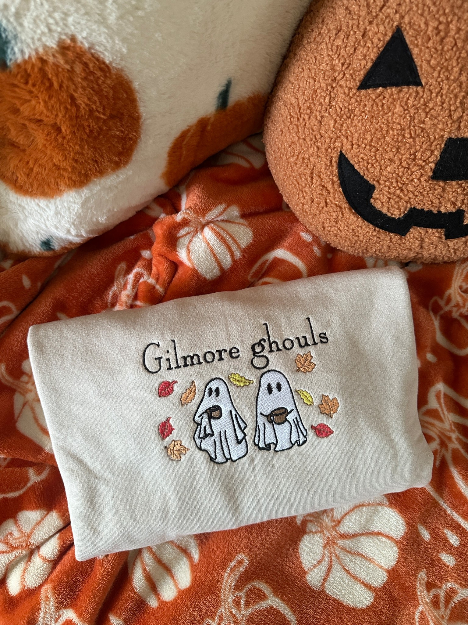 Found the absolute cutest Gilmore girls inspired spooky T-shirt!

#LTKSeasonal #LTKFindsUnder50 #LTKautumn