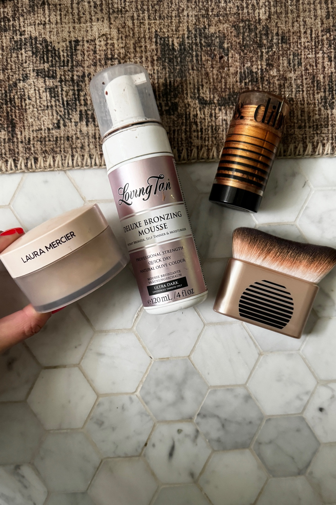 LAST DAY! #ltkbeautysale. Get 15-20% OFF! Xx

Laura mercier translucent setting powder 
Loving tan ultra dark (also love dark and platform)
Dibs status stick 

#LTKSaleAlert #LTKFindsUnder50 #LTKBeauty