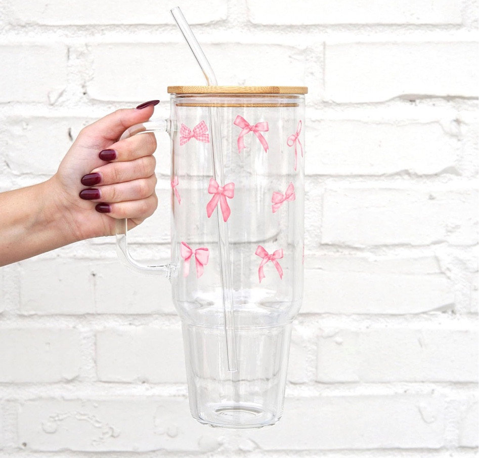 The cutest pink bow print glass tumbler! 🎀🎀🎀

#LTKGiftGuide #LTKHome #LTKSeasonal