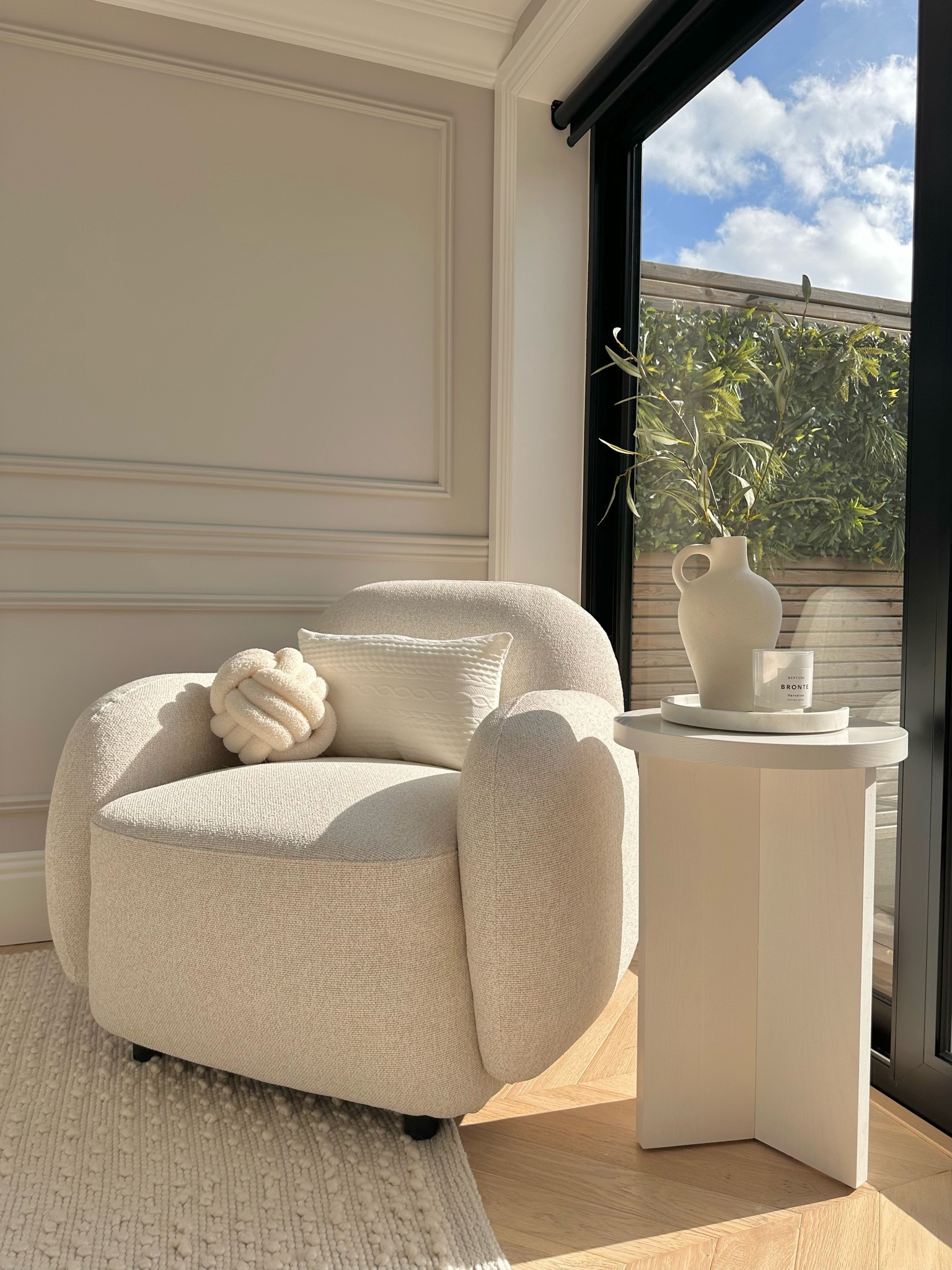 The perfect accent chair 🫶🏽🍂



#LTKuk #LTKhome #LTKluxury