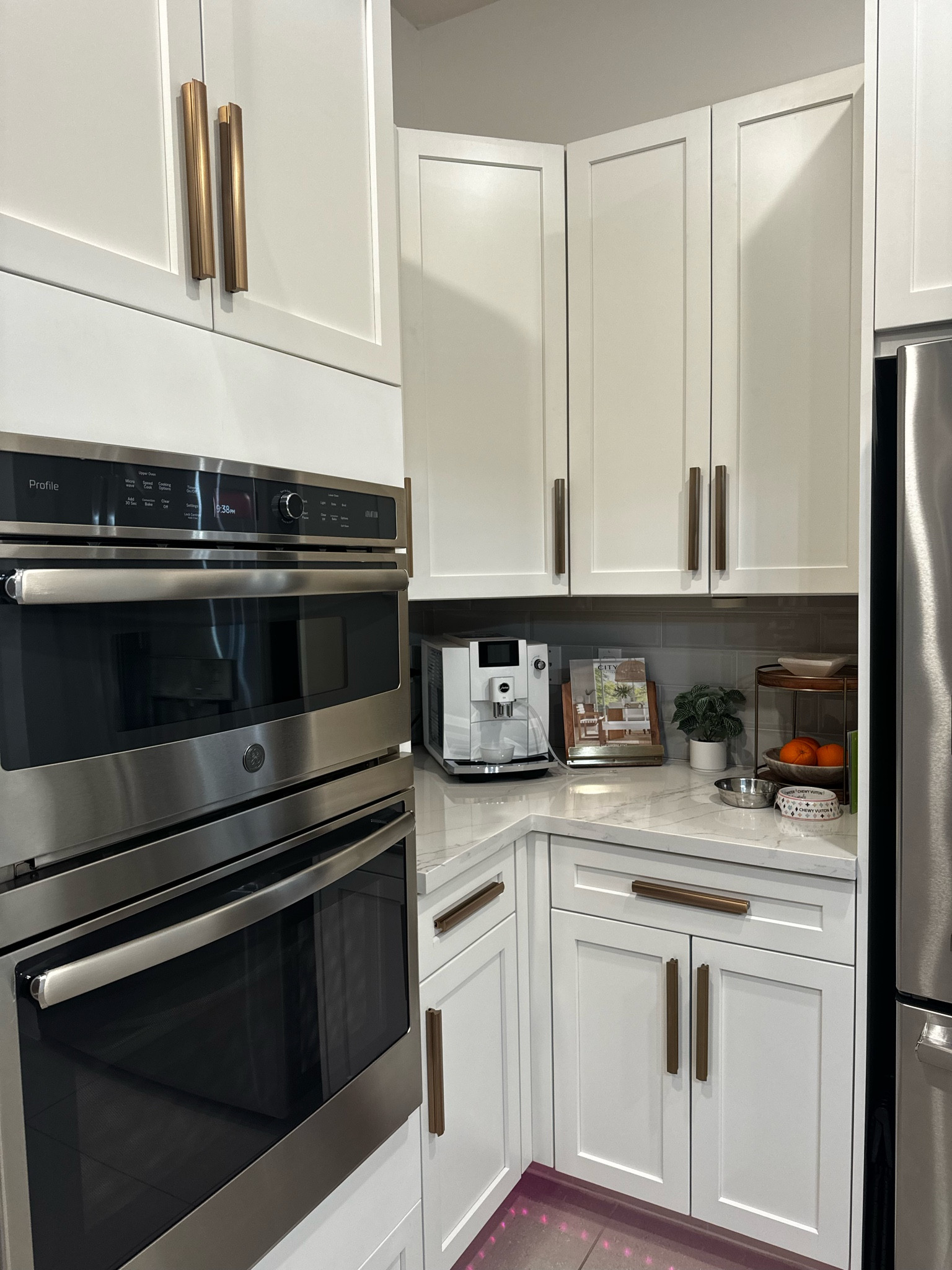 Large Kitchen handles without drilling! Fits in any size pre-existing holes!


#LTKHome