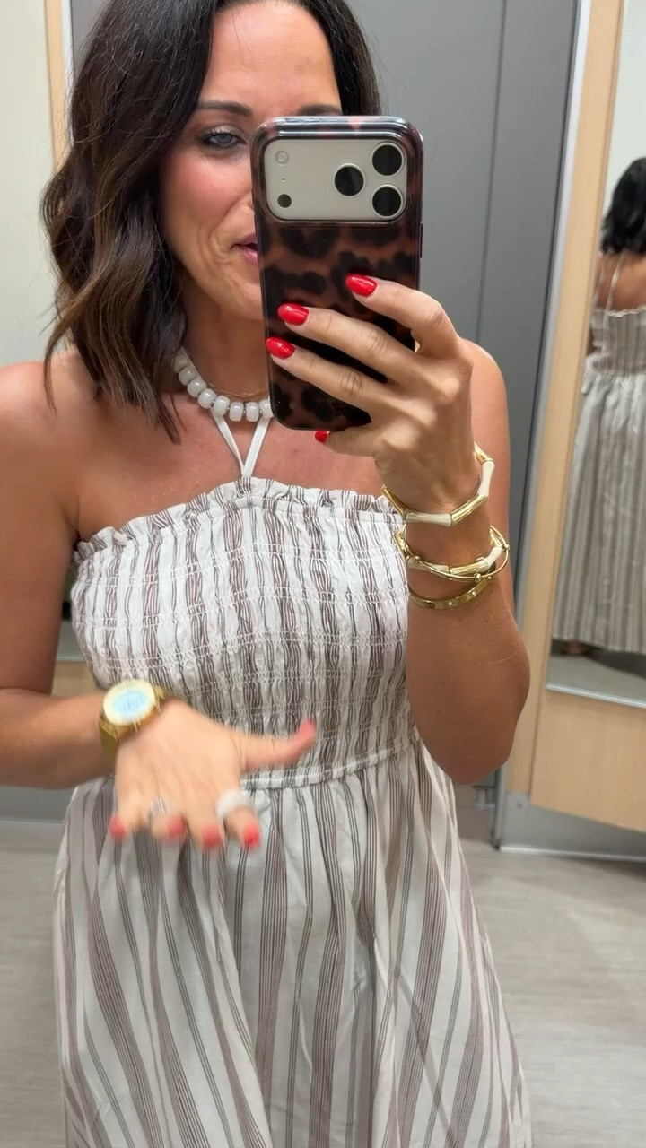 Obsessed with this one. 🤍 The neutral stripe and flowy fit make it look so expensive, and I love that it has pockets.

Size XS, 5’3 for reference

#LTKStyle #LTKFinds #TargetStyle #TargetFashion #SummerDress #VacationStyle #NeutralStyle #AffordableFashion #OOTD #LTKUnder50