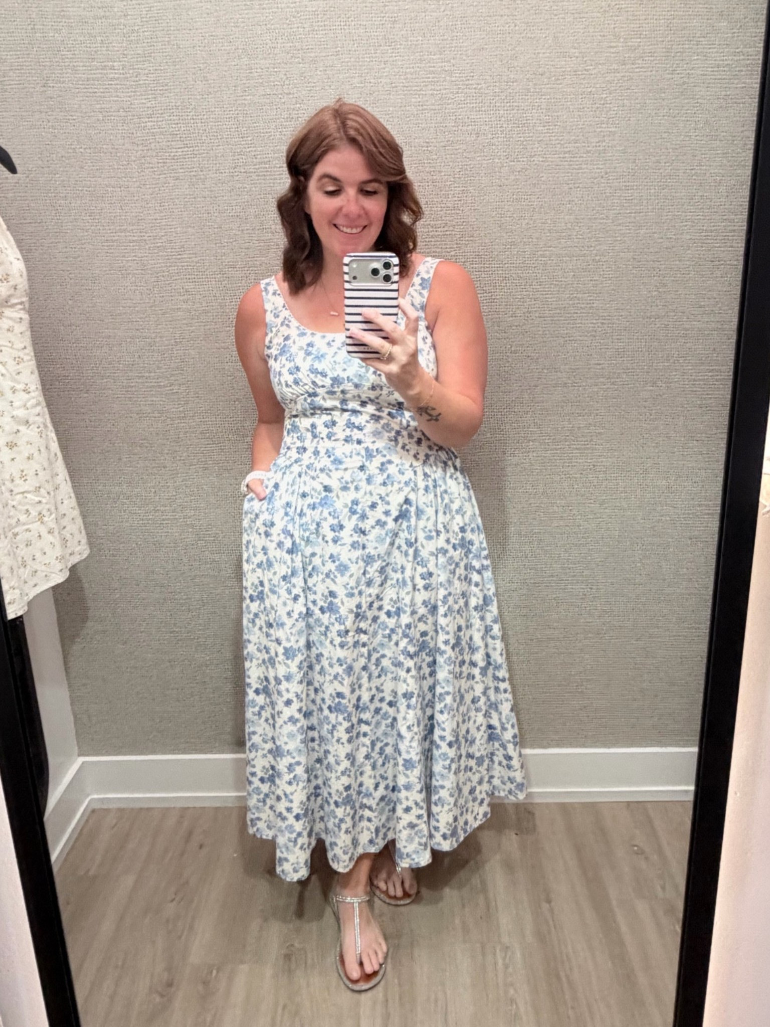 AF Memorial Day Sale!!

Abercrombie currently has 20-40% off sitewide! You can also use code AFSUMMER to get an additional 15% off!

Dress Sale Price: $96

**prices before the additional 15% off!

#LTKootd #LTKSaleAlert #LTKMidsize