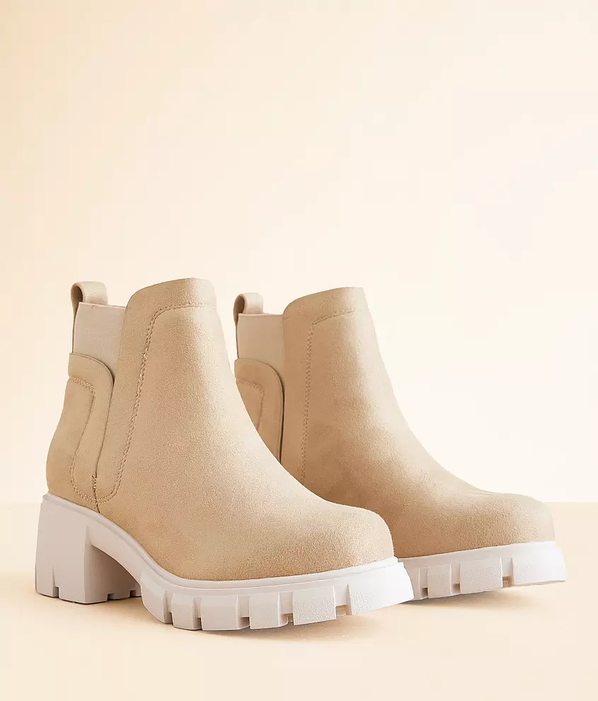 Ritah Lug Chelsea Ankle Boot | Buckle