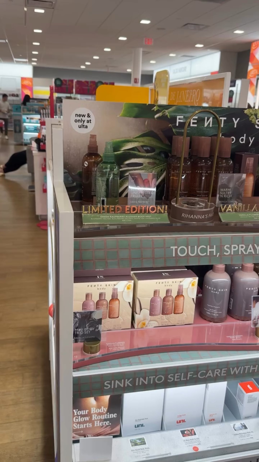 Everything smells amazing @fentyskin ❤️✨