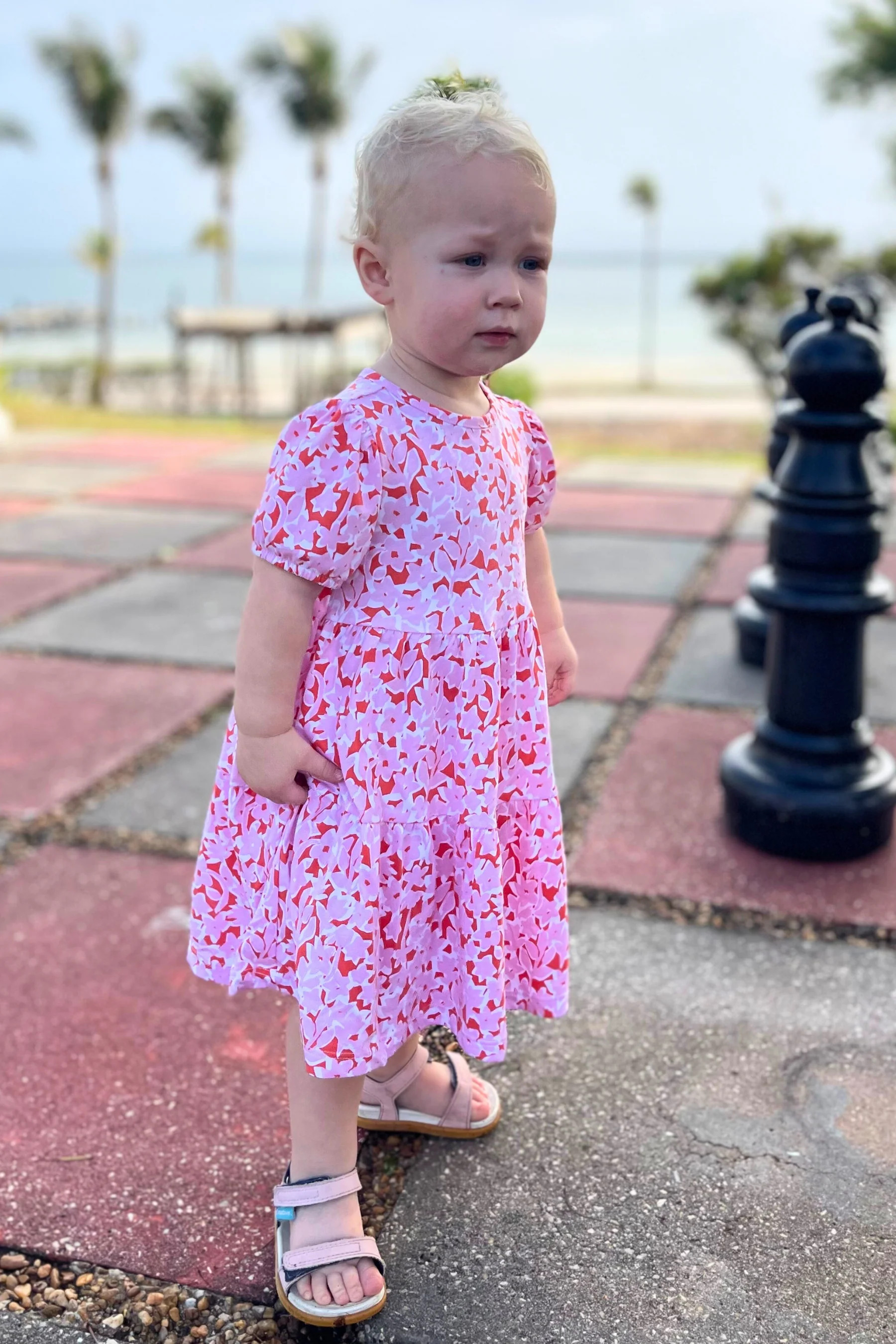 Girls Puff Sleeve Ashton Dress in Pink Bouquet | Duffield Lane