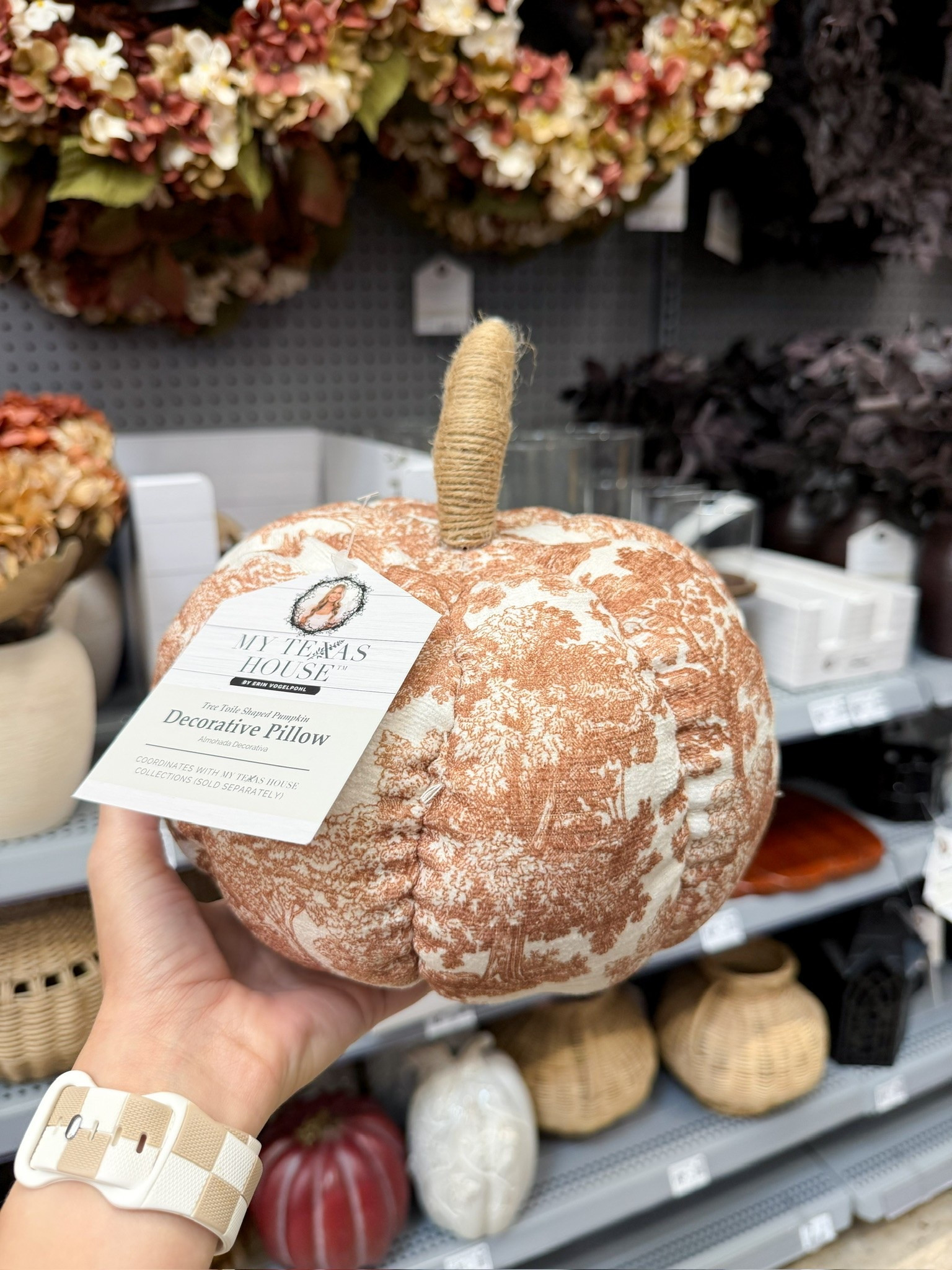 This is such a pretty decor piece in the, My Texas House Collection @Walmart. If you want a chic toile tree pattern - this one’s for you.

//
Walmart fall decor
Pumpkin decor
My Texas House decor 
Fall decor

#LTKdayinmylife #LTKSeasonal #LTKHome