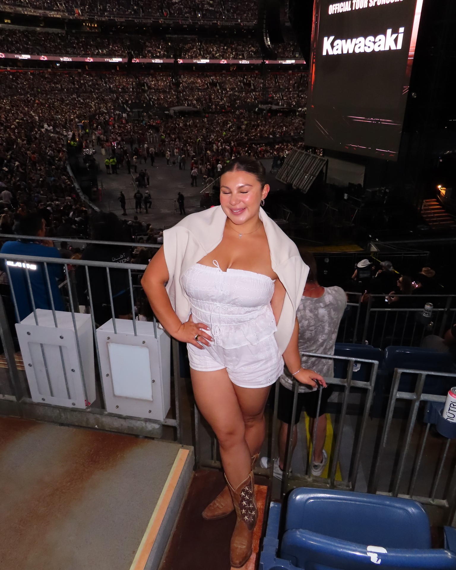Country Concert Outfit

#LTKPetite #LTKootd