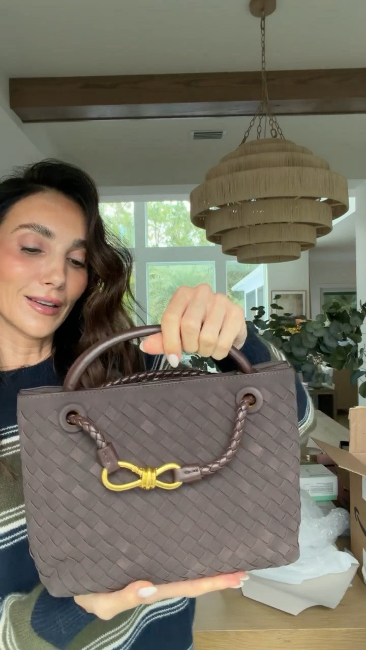 Designer inspired bag from Amazon.