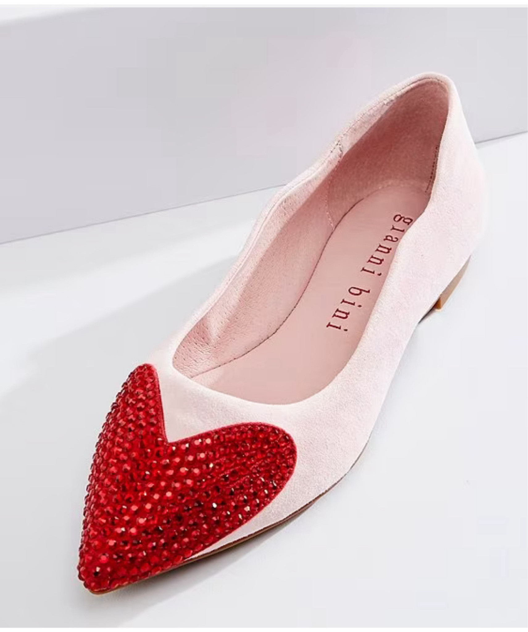 These flats are $53.99 these are so adorable scream #February #valentinesday #galentines  #flats #sale #sparkle 

#LTKsalealert #LTKshoecrush #LTKfindsunder100