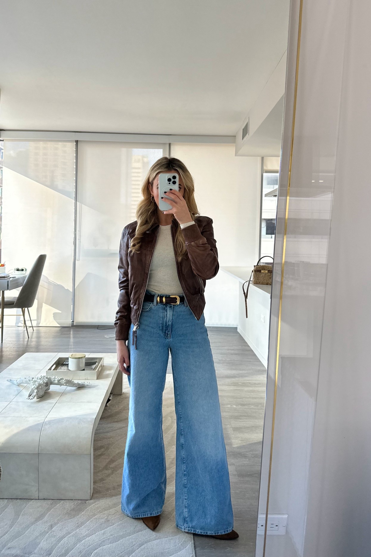 Correct: one of my go-to outfit combos 
* rounded up brown faux leather and brown leather jackets at various price points 


ootd style fashion, weekend outfit, going out look, brown leather jacket, Chicago outfit, cold weather looks, transitional outfit, brown belt, Zara outfit, Zara wide leg jeans 

#LTKSeasonal #LTKootd #LTKU