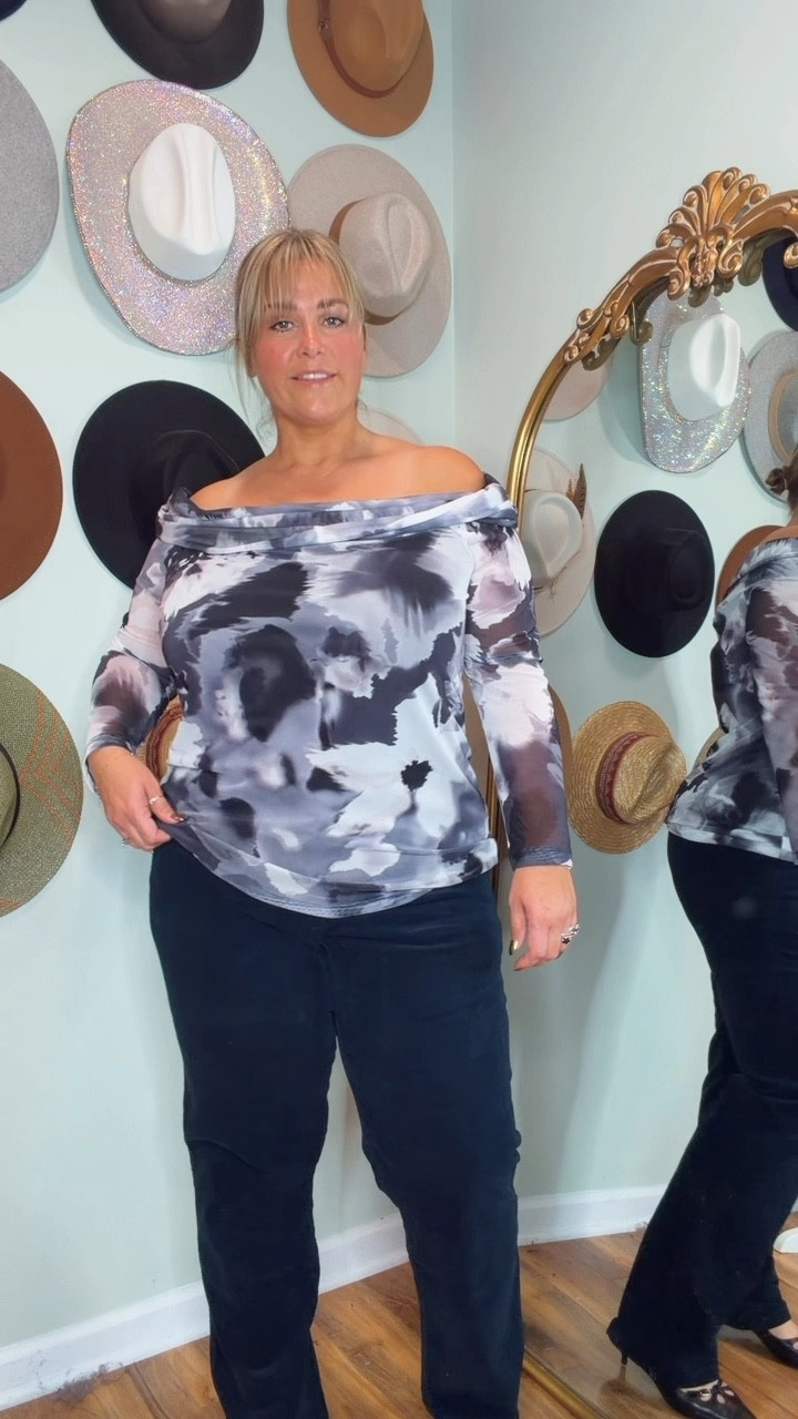 Wearing 16/18 in all. Use code angelaulla for 35% off 

#LTKMidsize #LTKStyleTip #LTKPlusSize