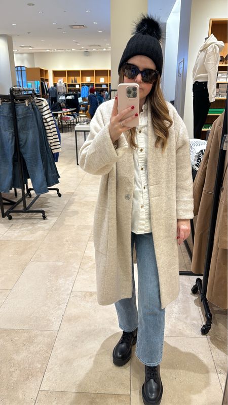 Cozy winter outfit for some shopping

#LTKSeasonal