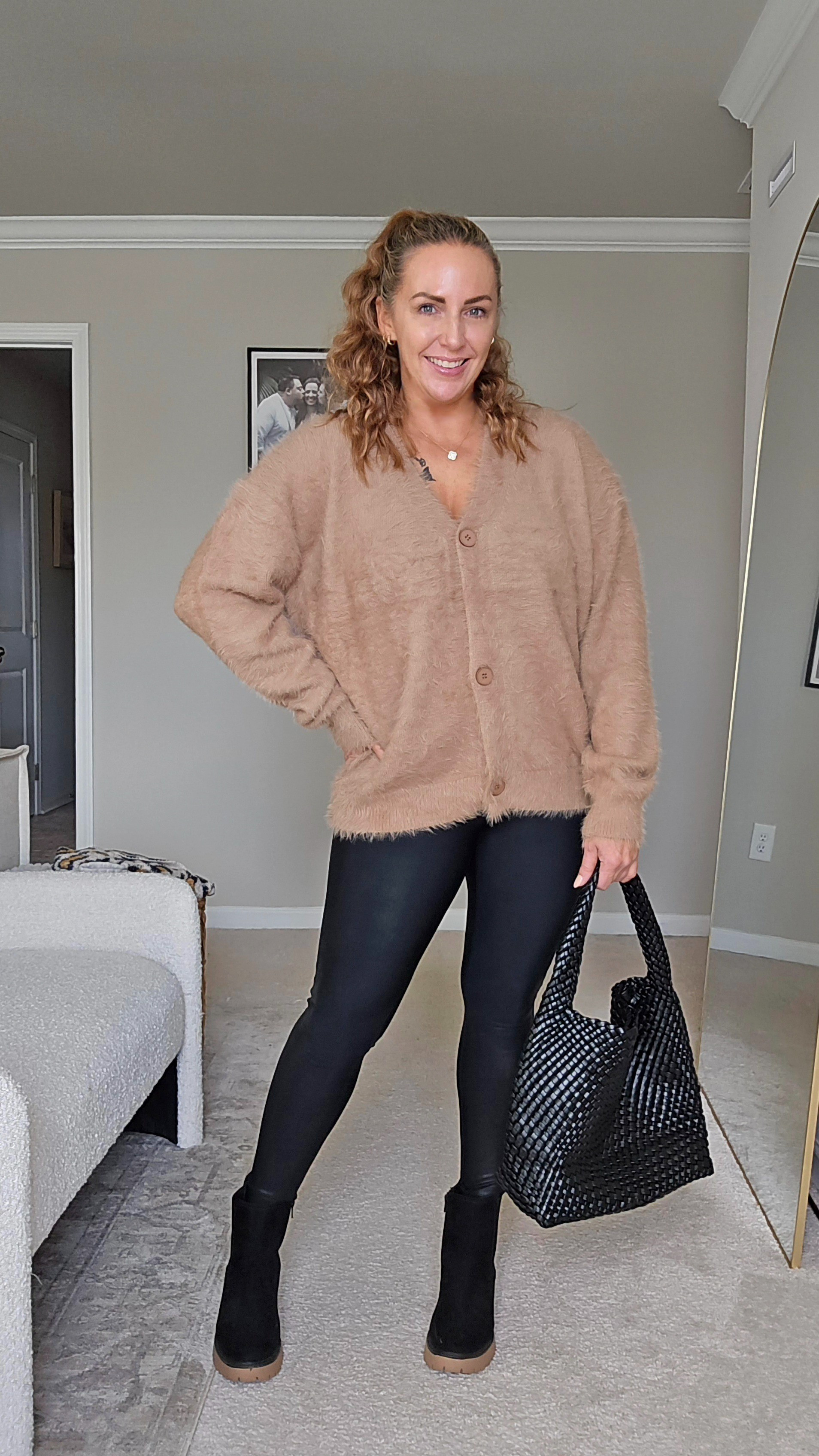 Soft fuzzy v-neck cardigan in a versatile khaki that pairs effortlessly with faux leather leggings or denim for an easy elevated look.#yimoon #amazonfashion

#LTKSeasonal #LTKOver40 #LTKMidsize