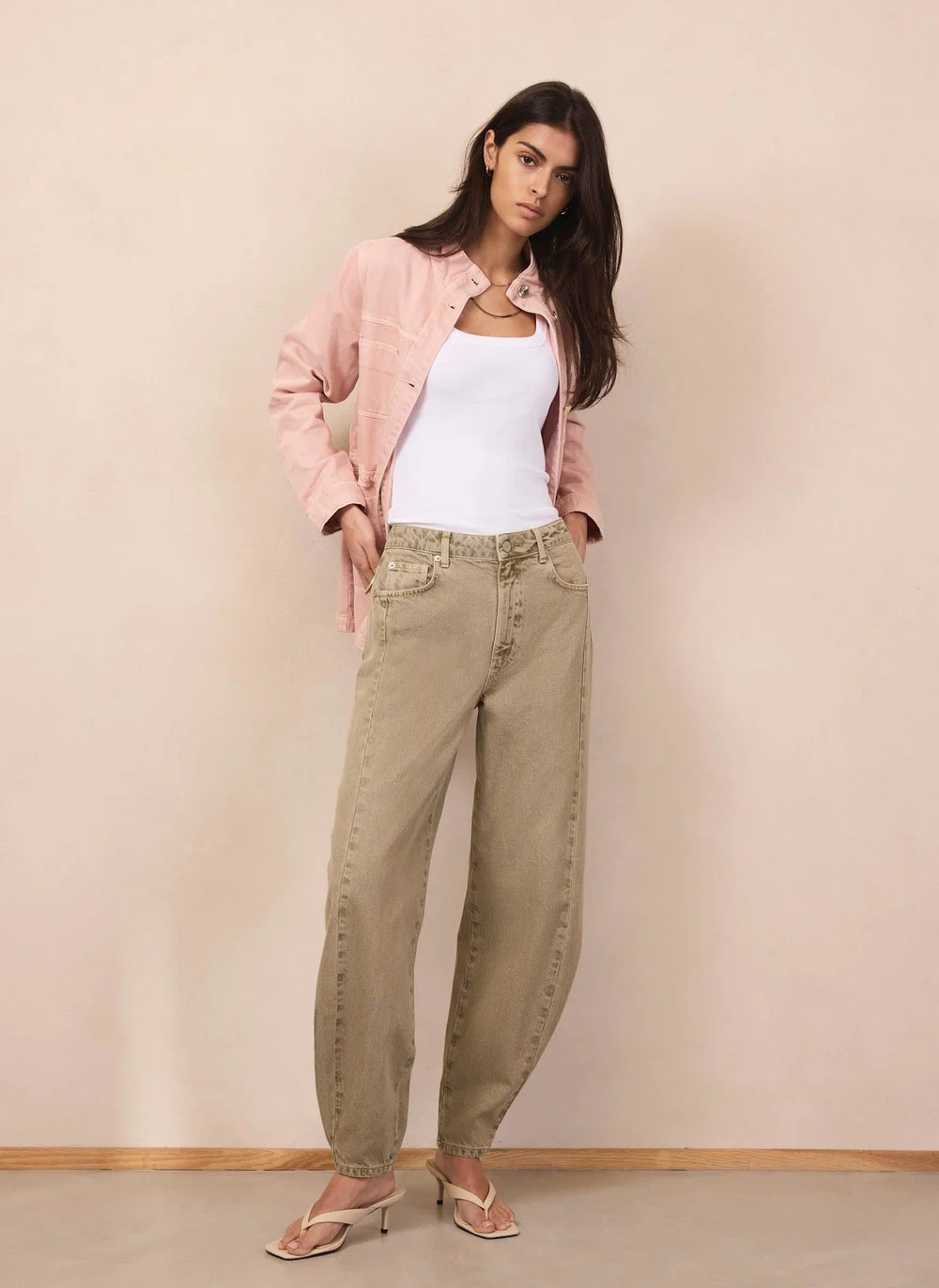 Khaki Balloon Popper Jeans | Mint Velvet