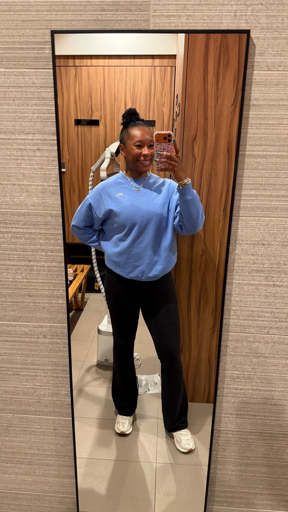 Cute and comfy at work in Alo!

#LTKActive #LTKTall