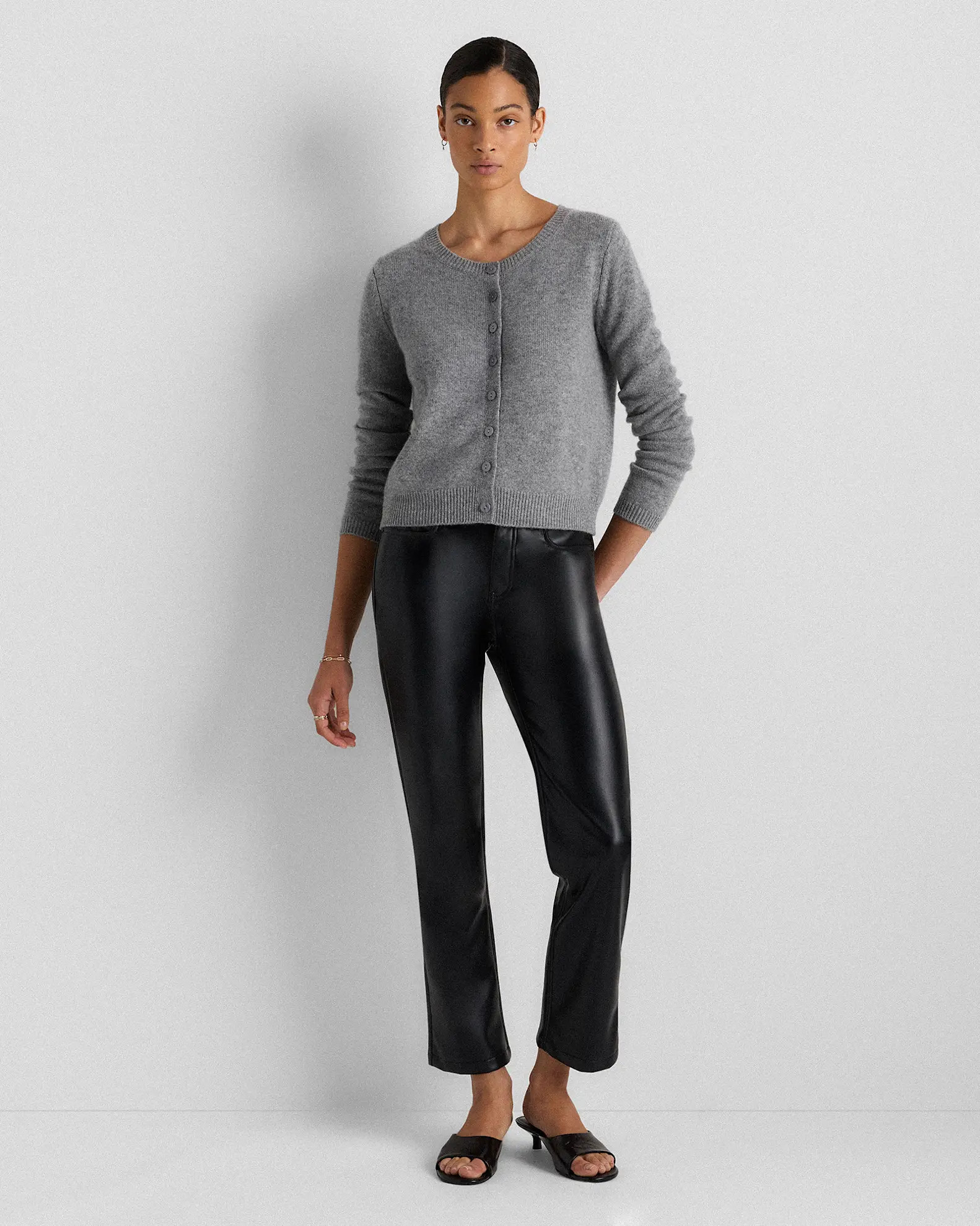 Mongolian Cashmere Cropped Crew Cardigan in Heather Grey | Quince