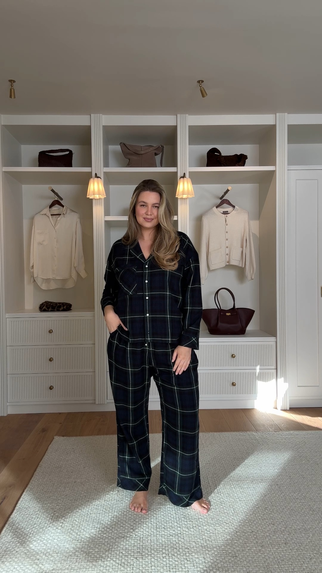 ad @abercrombie Black Friday is here 🖤 

Use code AFMOLLIE to get an additional 15% off everything in stores and online at checkout from 11/24/25-12/1/25 in UK/EU. Excludes clearance and gift cards. See details online.

Wearing everything in a size XL and bottoms in W33 Long 

#LTKsale #LTKCyberWeek #LTKjeans